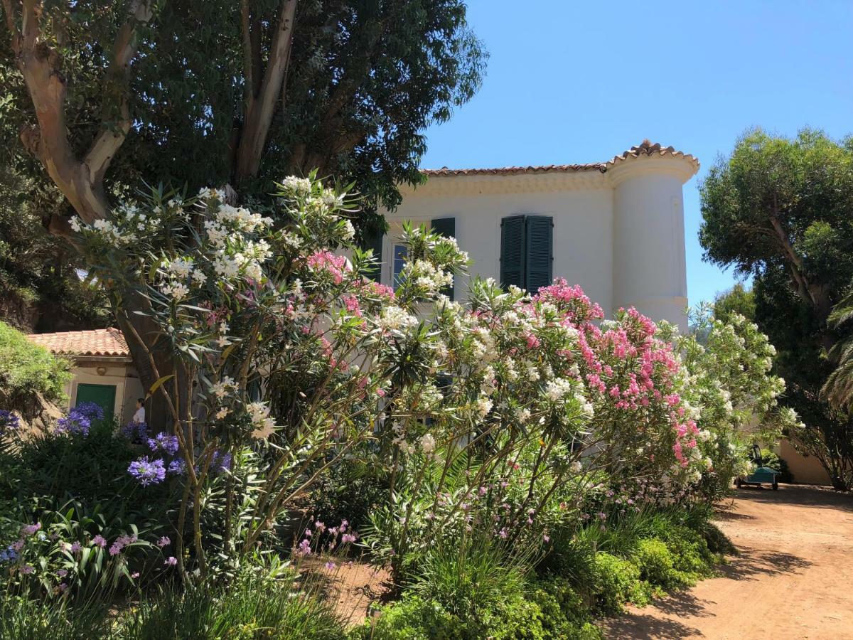 Hotel Le Manoir De Port-Cros Exterior foto